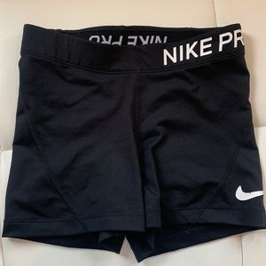 Black Nike Pros